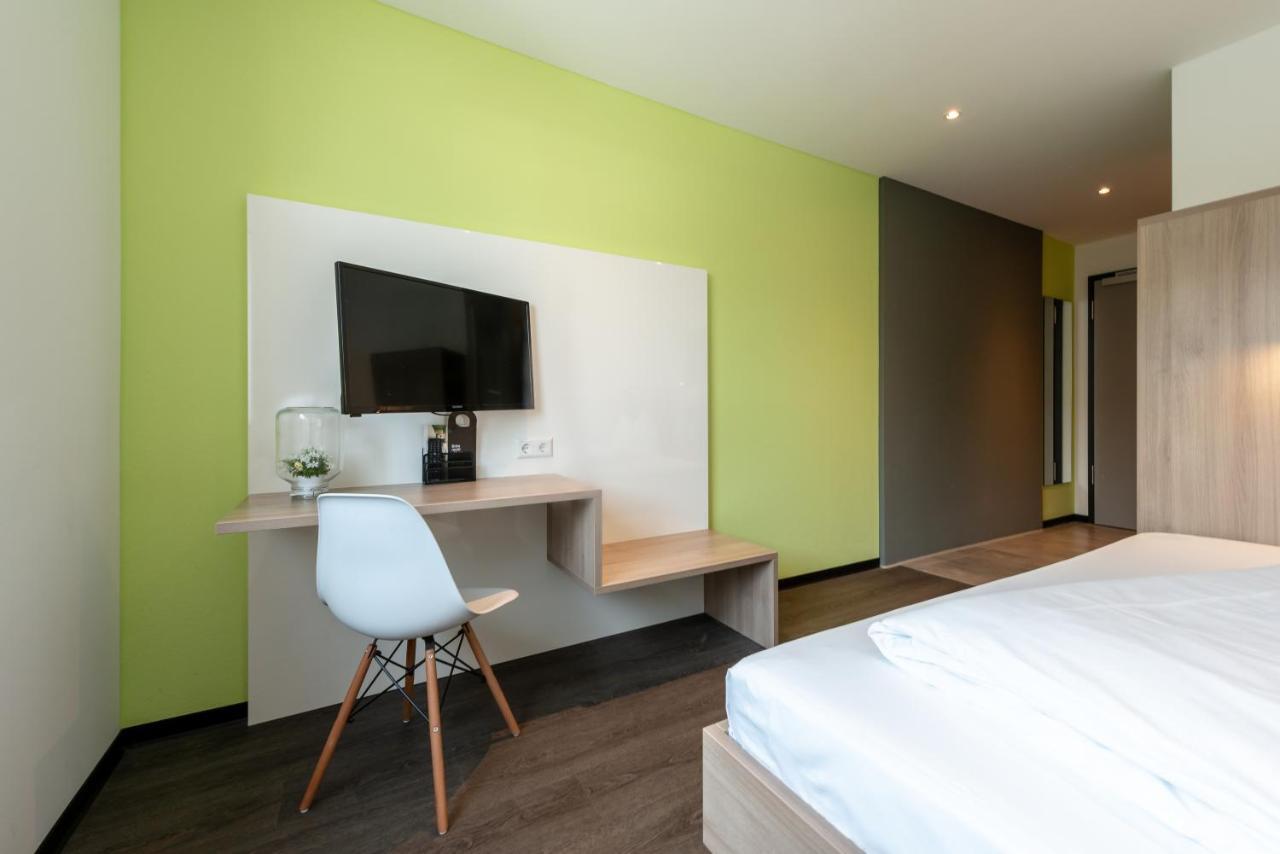 A2 Hotels Denkendorf - Airport & Messe Exterior photo